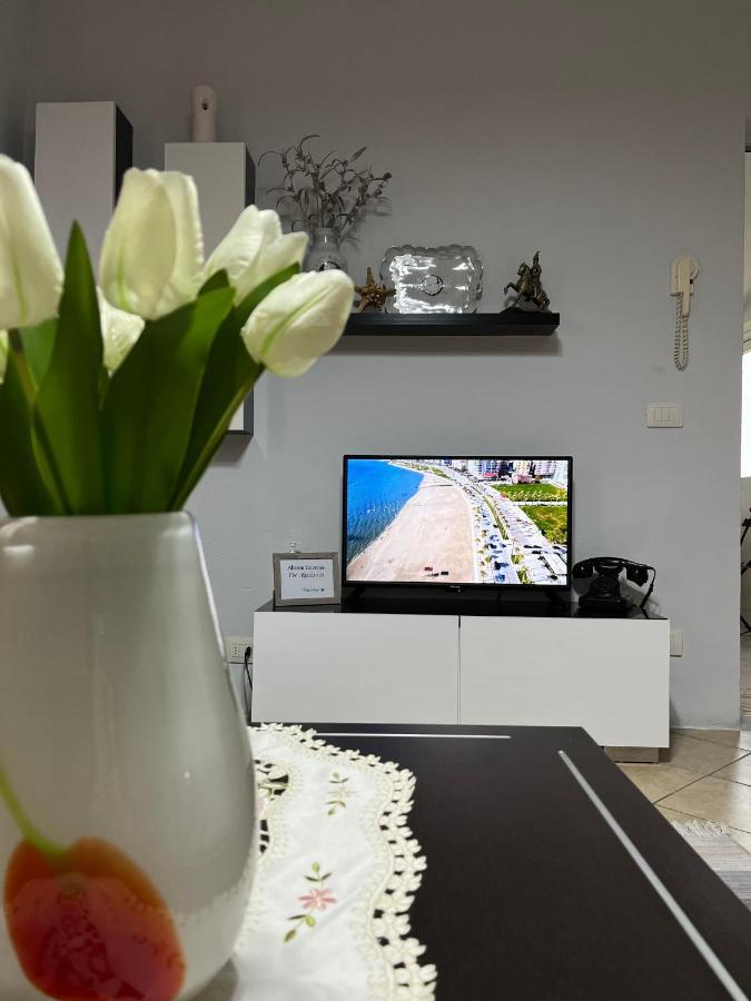 Iljazi'S Apartaments Vlorë Eksteriør bilde