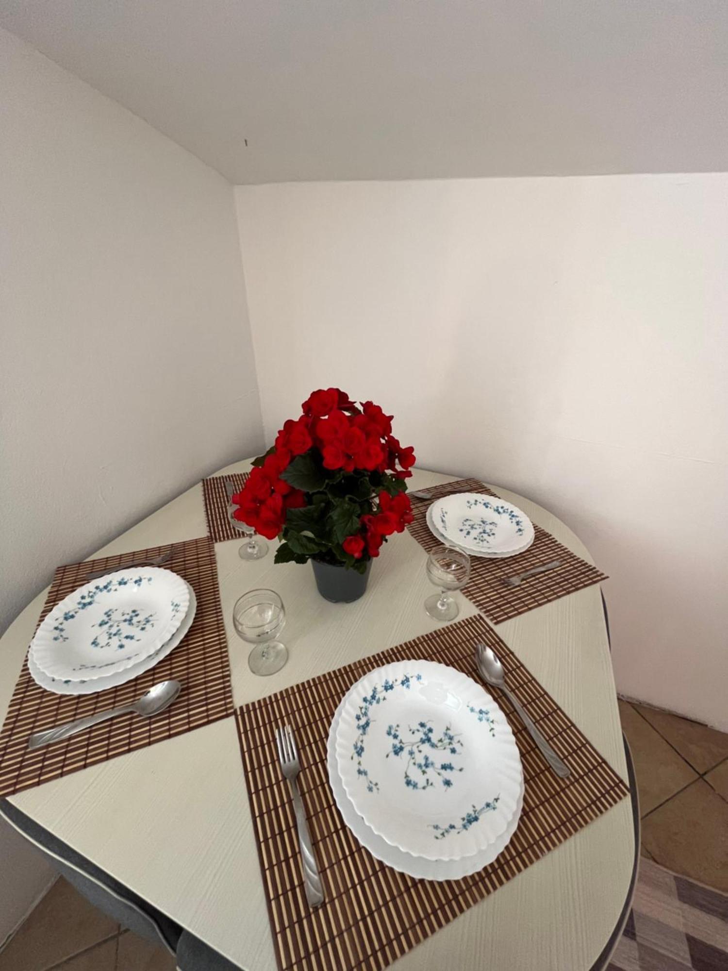 Iljazi'S Apartaments Vlorë Eksteriør bilde