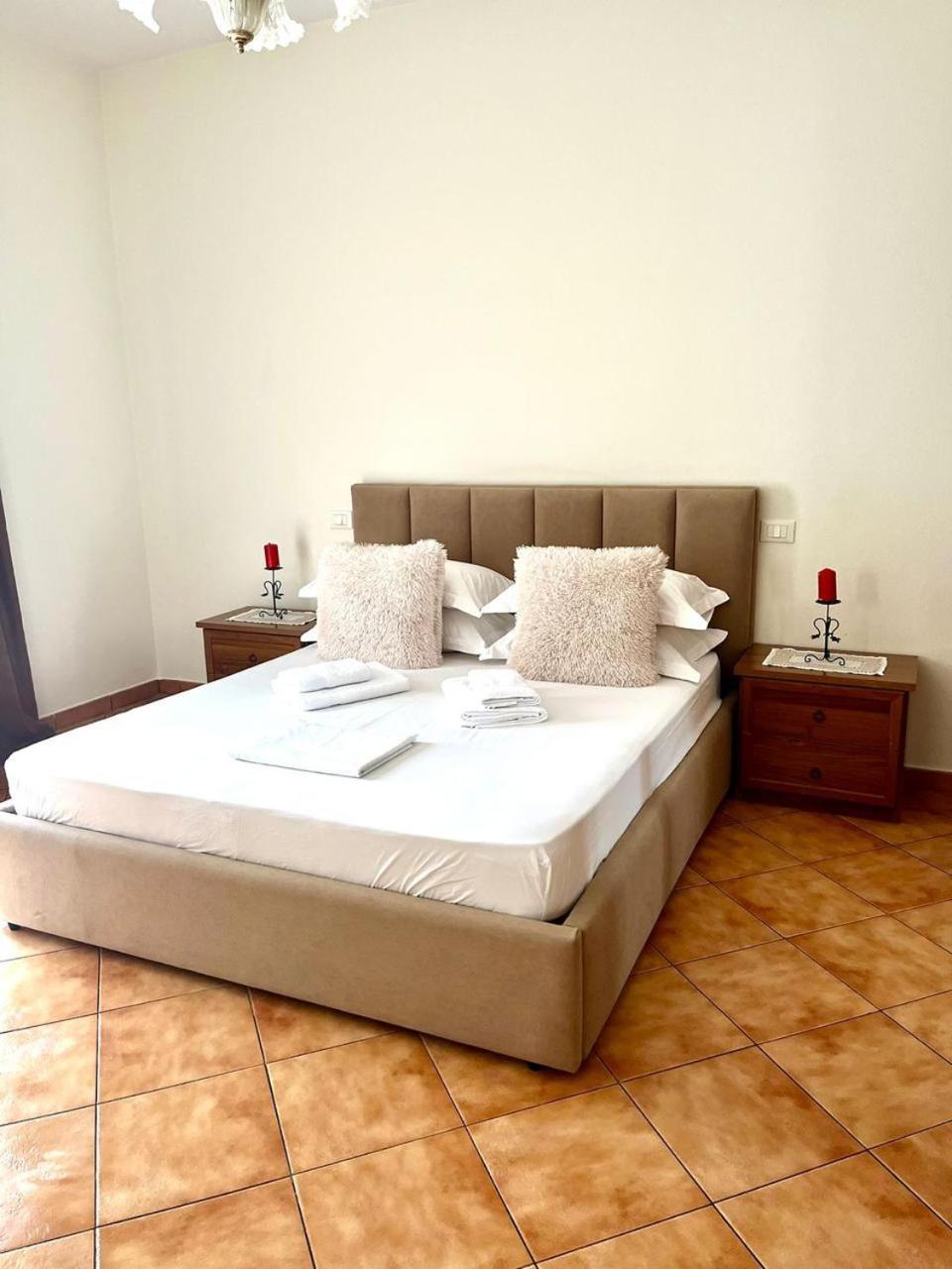 Iljazi'S Apartaments Vlorë Eksteriør bilde
