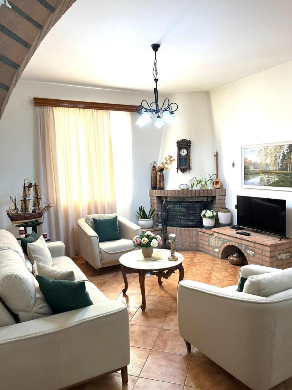 Iljazi'S Apartaments Vlorë Eksteriør bilde