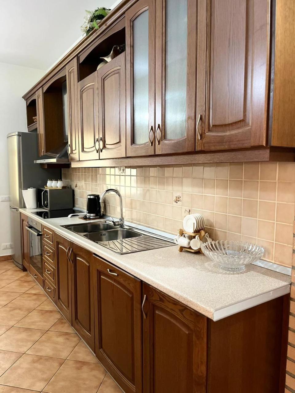 Iljazi'S Apartaments Vlorë Eksteriør bilde